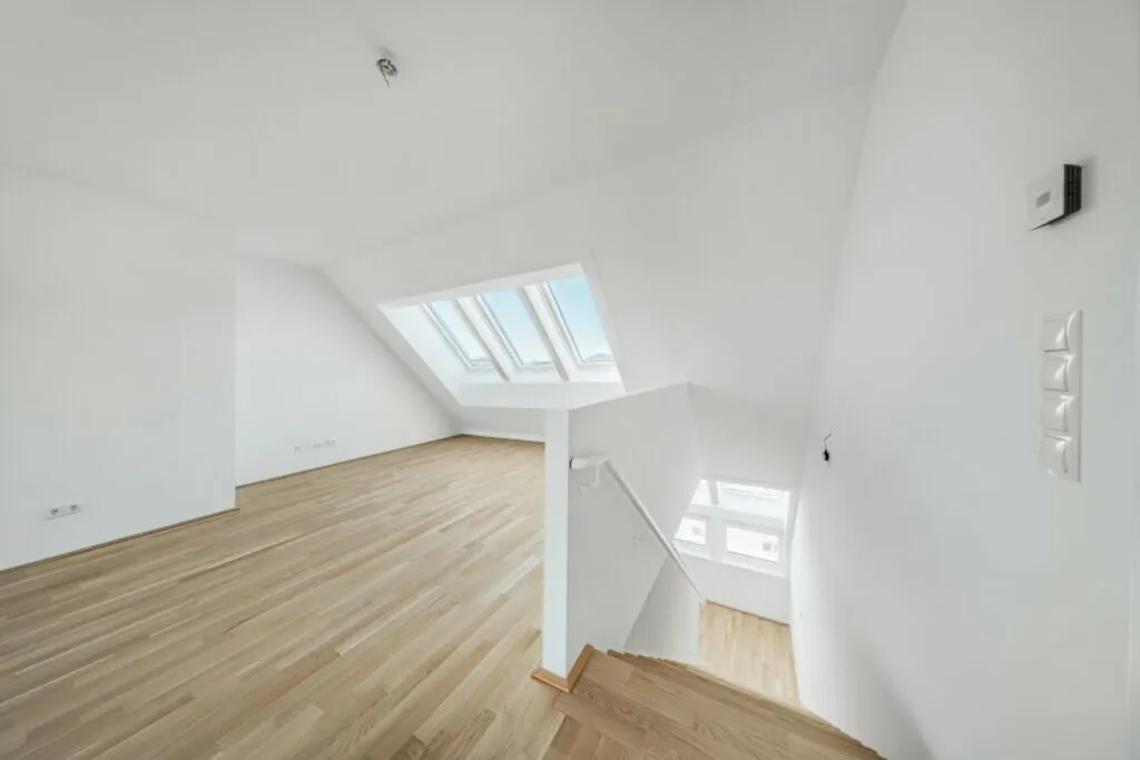 SKY HIGH >> lichtdurchflutete DG-Maisonette mit Dachterrasse für Anleger >> ideale Verkehrsanbindung - Widok 3