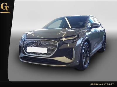 Audi Q4 40 e-tron 150kW/77kWh S-Line *LED*Navi*Kamera*