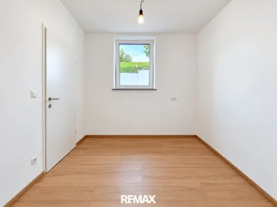 9-Zimmer-Gewerbeimmobilie kaufen in Linz Land – 210 m², € 590.000 – Bild 7 von 25