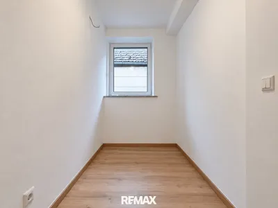 9-Zimmer-Gewerbeimmobilie kaufen in Linz Land – 210 m², € 590.000 – Bild 14 von 25