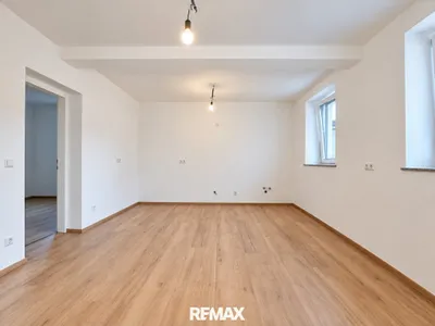 9-Zimmer-Gewerbeimmobilie kaufen in Linz Land – 210 m², € 590.000 – Bild 5 von 25