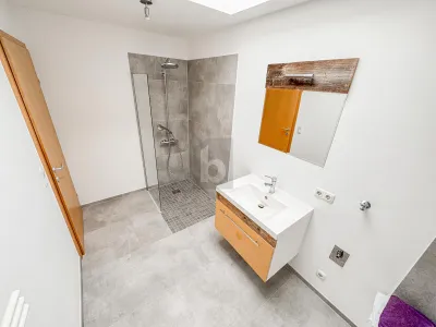 3-Zimmer-Wohnung kaufen in Dornbirn – 88 m², € 625.000 – Bild 2 von 5