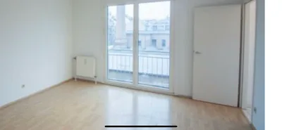 SONNIGES FREUNDLICHES GROSSZÜGIGIGES APPARTMENT