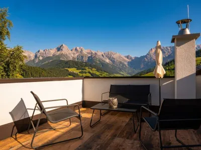 7-Zimmer-Immobilie kaufen in Zell am See – 383 m², € 2.680.000 – Bild 2 von 15