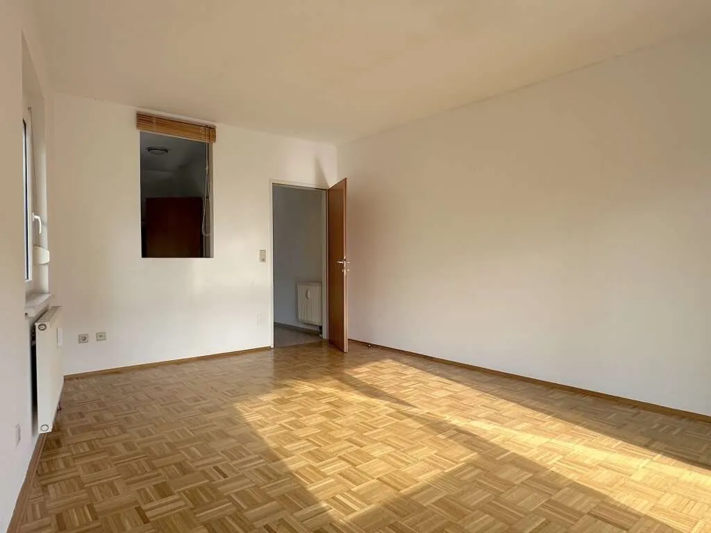 Gemütliche 2-Zi Wohnung mit Stellplatz und Grünblick in 8010 Graz - Ansicht 2