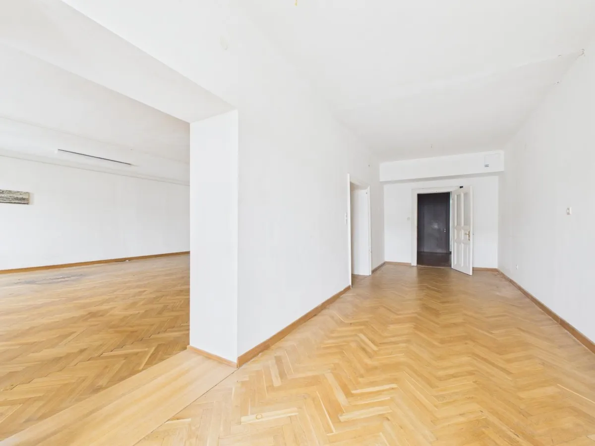 LINZ - HAUPTPLATZ: BÜROFLÄCHE ca. 168,81 m² in BESTER LAGE - Ansicht 2