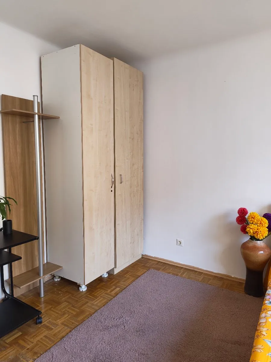Mitbewohner/ in gesucht für 53m² Wohnung – pohled 3