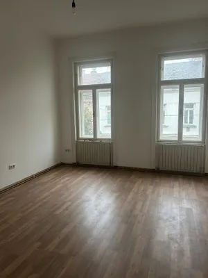 3 Zimmer -Prachtaltbauwohnung -Beste Lage