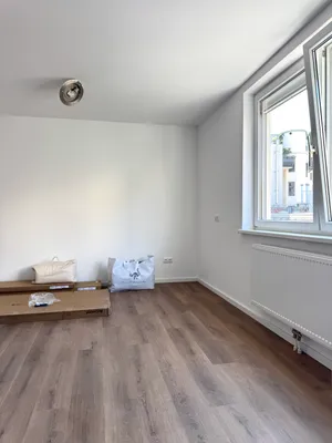Erstbezug nach Generalsanierung - Helle Garçonnière mit neuer Küche, großem Allgemeingarten & Top-Lage in Wien-Margareten – Bild 2