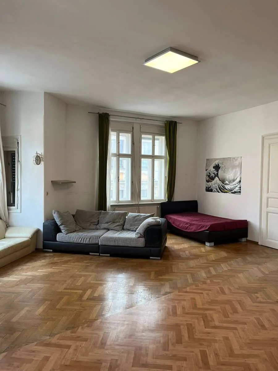 Riesiges und zentrales WG-Zimmer zu vergeben! - Widok 3