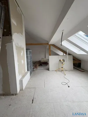 4-Zimmer-Wohnung kaufen in Baden – 146,66 m², € 180.000