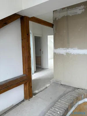 4-Zimmer-Wohnung kaufen in Baden – 146,66 m², € 180.000 – Bild 9 von 9