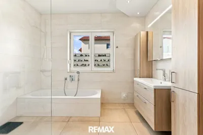 5-Zimmer-Haus kaufen in Linz Land – 154,71 m², € 549.000 – Bild 6 von 11