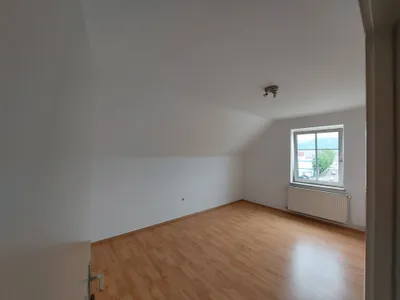 1-Zimmer-Wohnung mieten in Villach – 48 m², € 490 – Bild 10 von 14