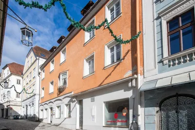 51-Zimmer-Immobilie kaufen in Steyr – 600 m², € 499.000 – Bild 2 von 25