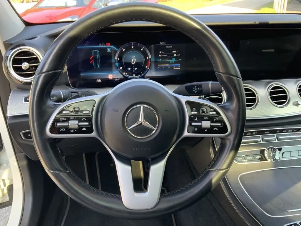 Mercedes-Benz E-Klasse E 400 d 4Matic (213.223) – Bild 9