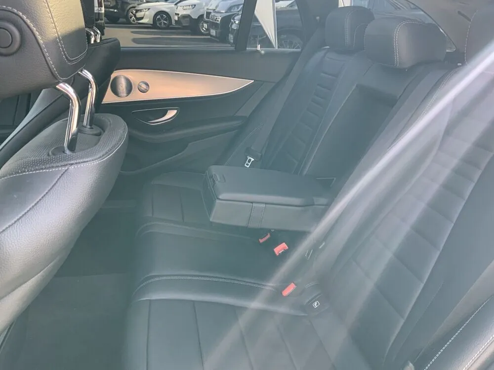 Mercedes-Benz E-Klasse E 400 d 4Matic (213.223) – Bild 25