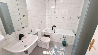 2-Zimmer-Wohnung kaufen in Baden – 63,47 m², € 228.000 – Bild 8 von 17
