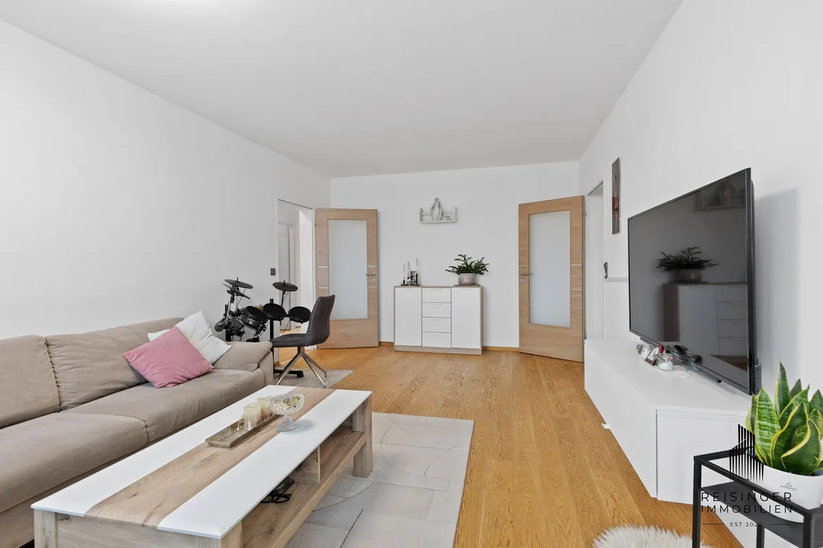 Moderne 3 Zimmer Wohnung in naturnaher Lage bei Braunau - Ansicht 2