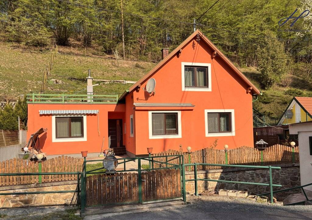 Gepflegtes Einfamilienhaus mit gemütlichem Garten in Lockenhaus - Ansicht 2