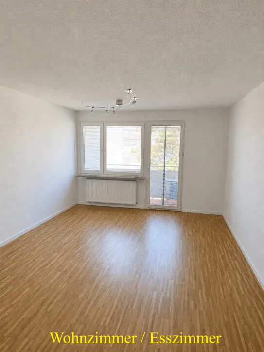 Renovierte 89 m² große Wohnung mit drei Schlafzimmern und Balkon, Schärding Vorstadt