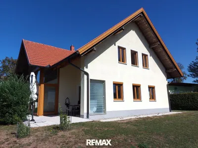 4-Zimmer-Haus kaufen in Ried im Innkreis – 200 m², € 575.000 – Bild 2 von 27