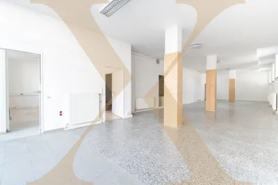 Gewerbeimmobilie mieten in Linz – 205 m², € 1.932