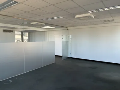 Gewerbeimmobilie mieten in Bruck an der Leitha – 2 991 m², € 9 – Bild 5 von 10