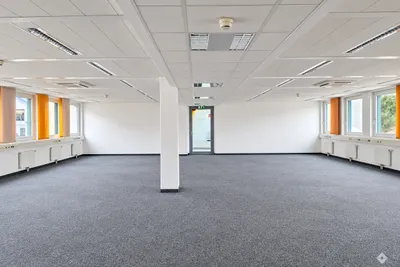 Gewerbeimmobilie mieten in Salzburg Stadt – 355 m², € 5.414 – Bild 3 von 5