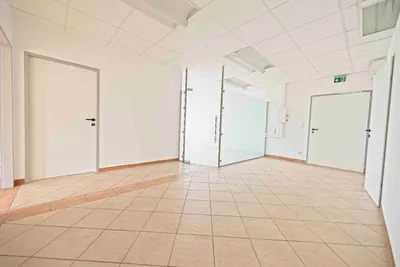 Gewerbeimmobilie mieten in Urfahr-Umgebung – 1 255 m², € 10 – Bild 15 von 17