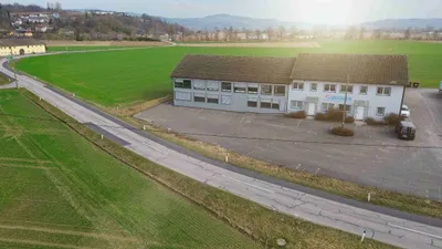 Gewerbeimmobilie mieten in Urfahr-Umgebung – 1 255 m², € 10 – Bild 2 von 17