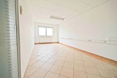 Gewerbeimmobilie mieten in Urfahr-Umgebung – 1 255 m², € 10 – Bild 14 von 17