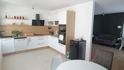2-Zimmer-Wohnung mieten in Mistelbach – 90 m², € 950 – Bild 1 von 14