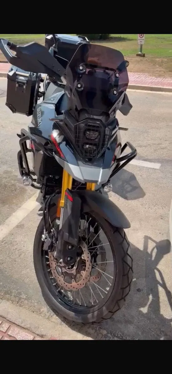 Suzuki V-Strom