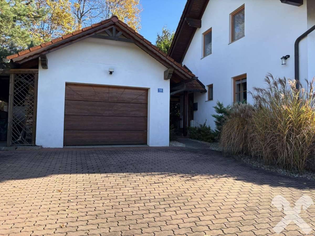 Traumhaftes Einfamilienhaus in der Golf- und Thermenregion – pohled 3