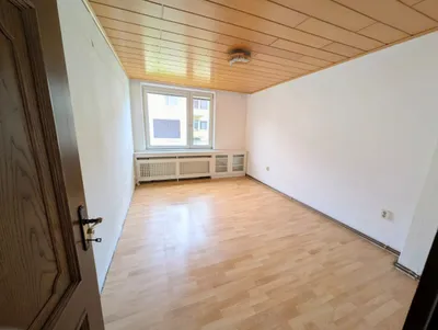 3-Zimmer-Wohnung kaufen in Baden – 78 m², € 165.000 – Bild 10 von 16