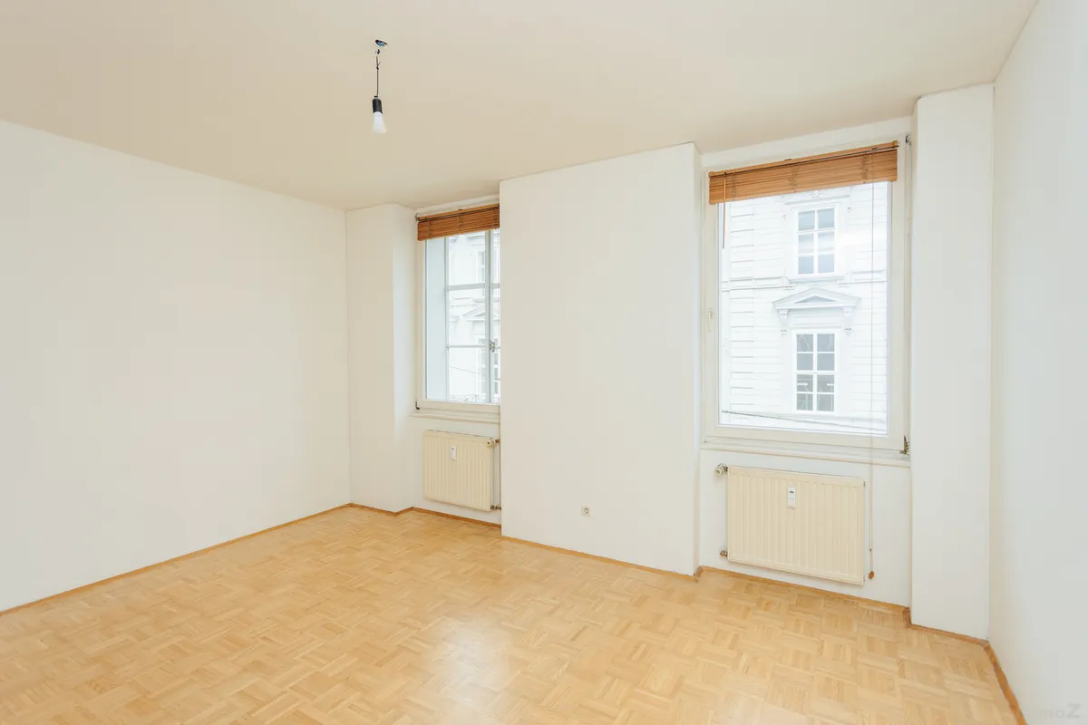 Charmante 2-Zimmer-Wohnung mit Balkon in Bestlage nahe Stadtpark & Universitäten - Ansicht 3