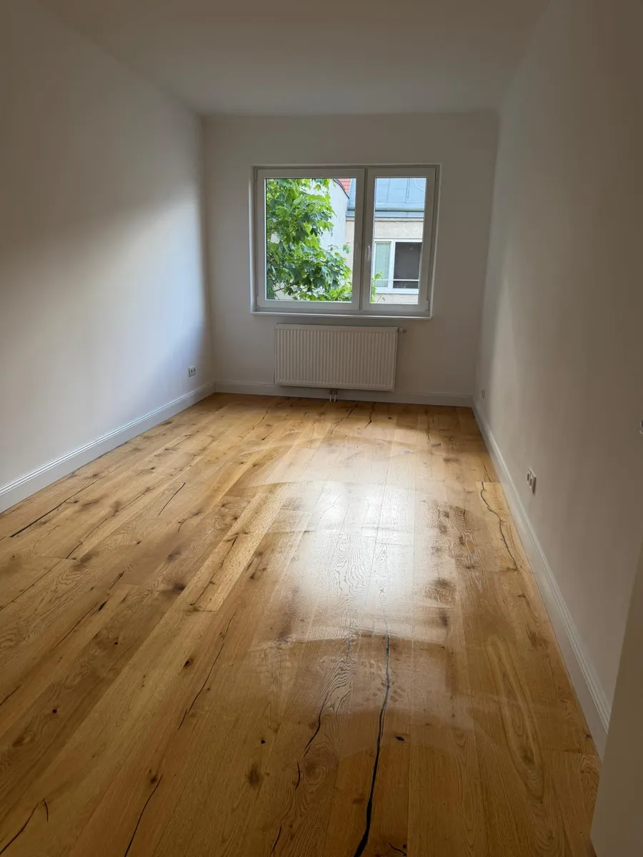 Moderne 3-Zimmer-Wohnung mit Loggia und Ausblick in 1100 Wien - auch WG-geeignet! - Ansicht 2