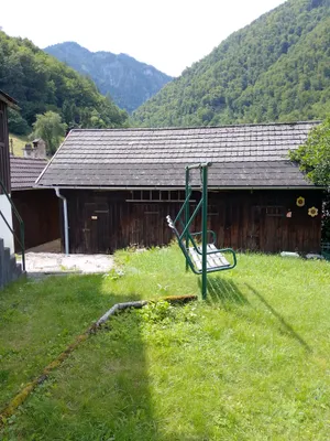 10-Zimmer-Gewerbeimmobilie kaufen in Gmunden – 306 m², € 399.000 – Bild 5 von 14