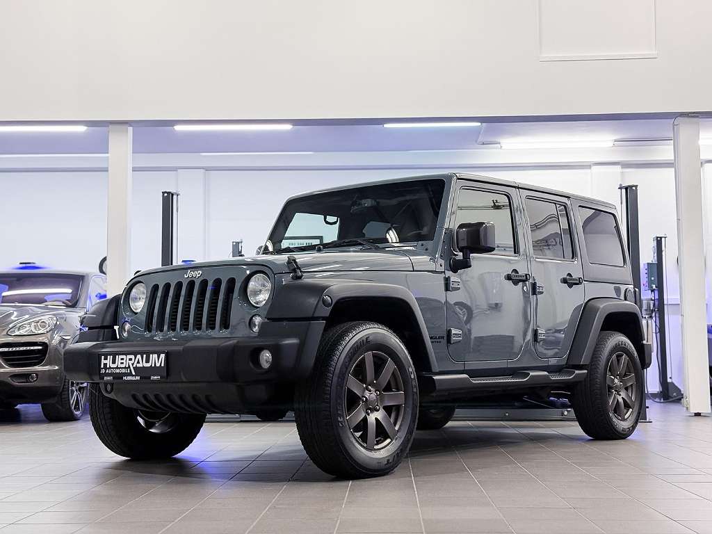 Jeep Wrangler Unlimited Sport 2,8 CRD Aut.| 4x4 | Temp | SUV / Geländewagen