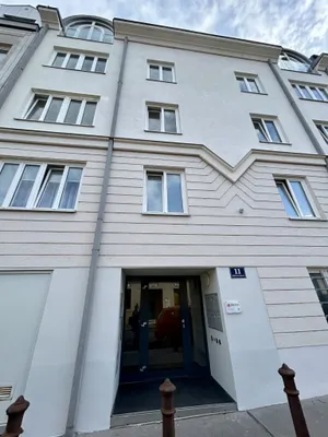 1190! Erstbezug nach Sanierung! Klimatisierte 4-Zimmer Wohnung mit Balkon Nähe Rudolfinerhaus ab Mitte Oktober 26! – Bild 3