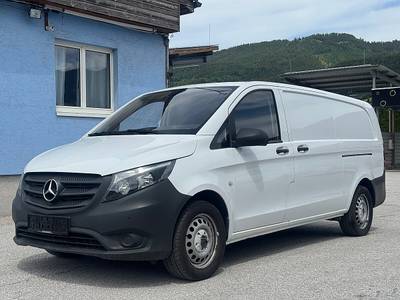 Mercedes-Benz Vito 114 BlueTec 4x4 extralang //AUTOMATIK // A... Transporter / Kastenwagen