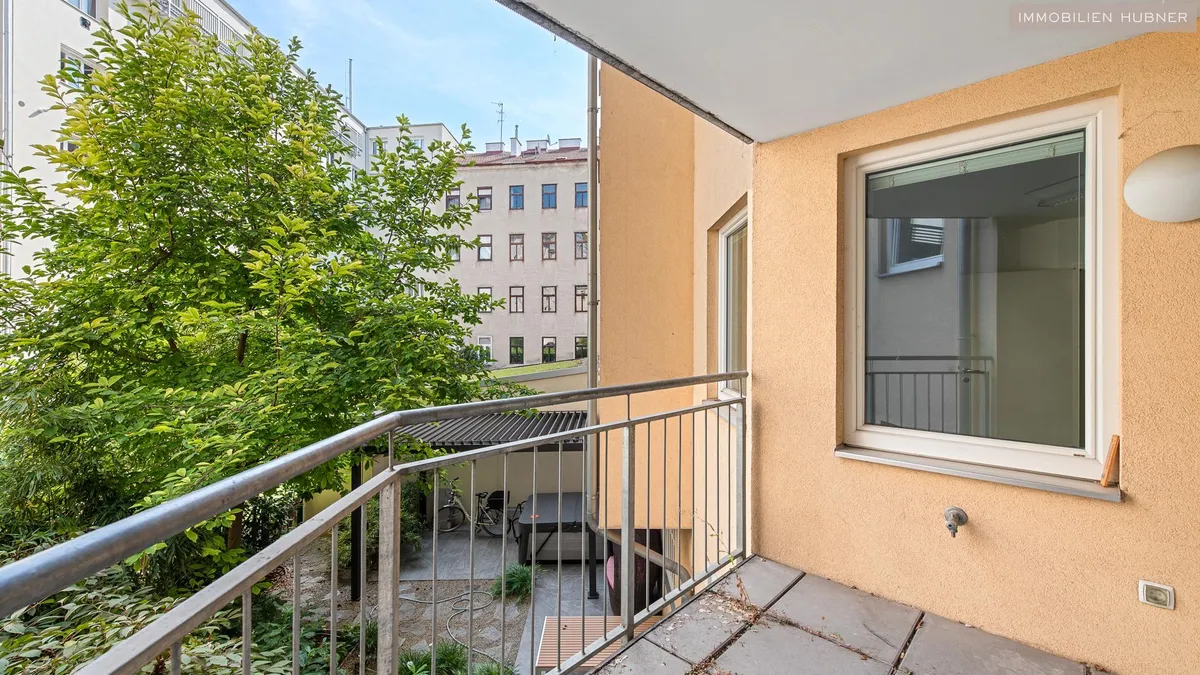 Repräsentatives Büro mit ca. 290 m², Loggia und Garage nahe Rennweg - Ansicht 3