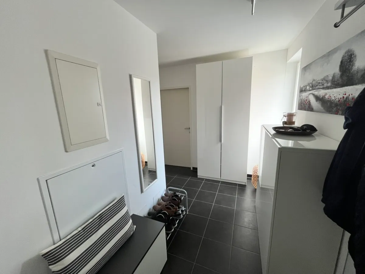 Hochwertige 3-Zimmer-Eigentumswohnung mit Terrasse & Tiefgarage in Ottensheim - Ansicht 2