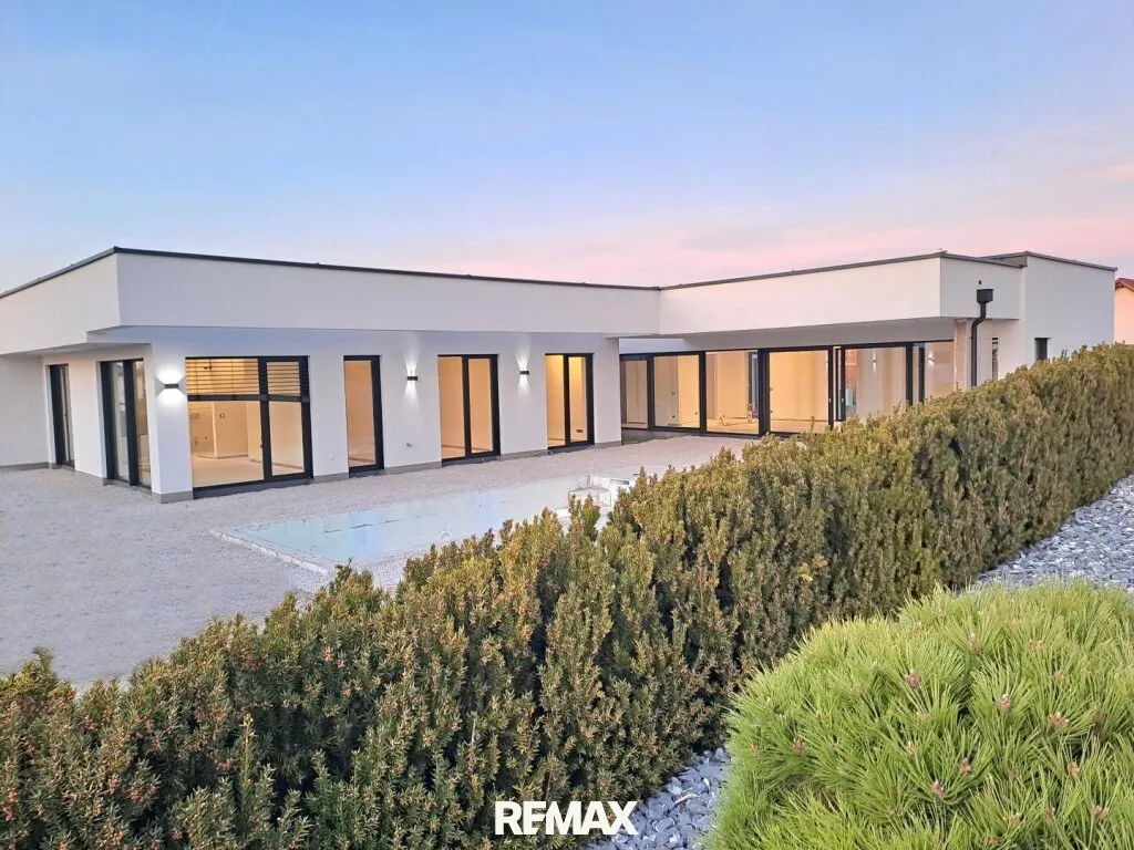 Exklusiver Wohntraum - Neubau-Bungalow mit Pool & Doppelgarage - Erstbezug – pohled 3