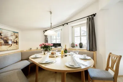 8-Zimmer-Immobilie kaufen in Zell am See – 205 m², € 1.150.000 – Bild 5 von 12