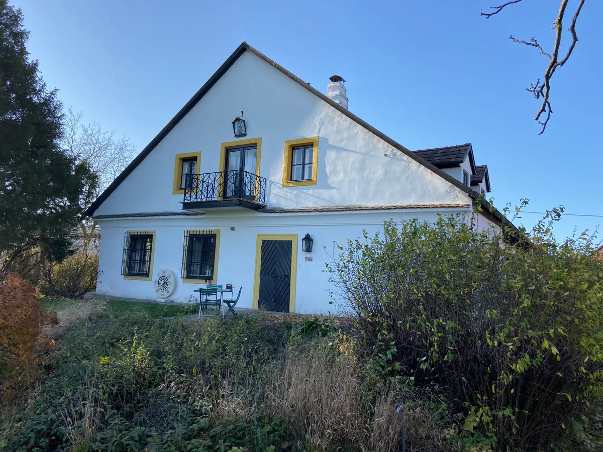Haus, 320 m²