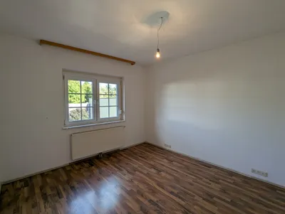 5-Zimmer-Haus mieten in Mistelbach – 135 m², € 1.490 – Bild 8 von 16