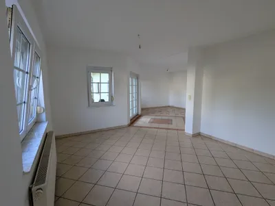 5-Zimmer-Haus mieten in Mistelbach – 135 m², € 1.490 – Bild 4 von 16