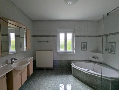 5-Zimmer-Haus mieten in Mistelbach – 135 m², € 1.490 – Bild 10 von 16